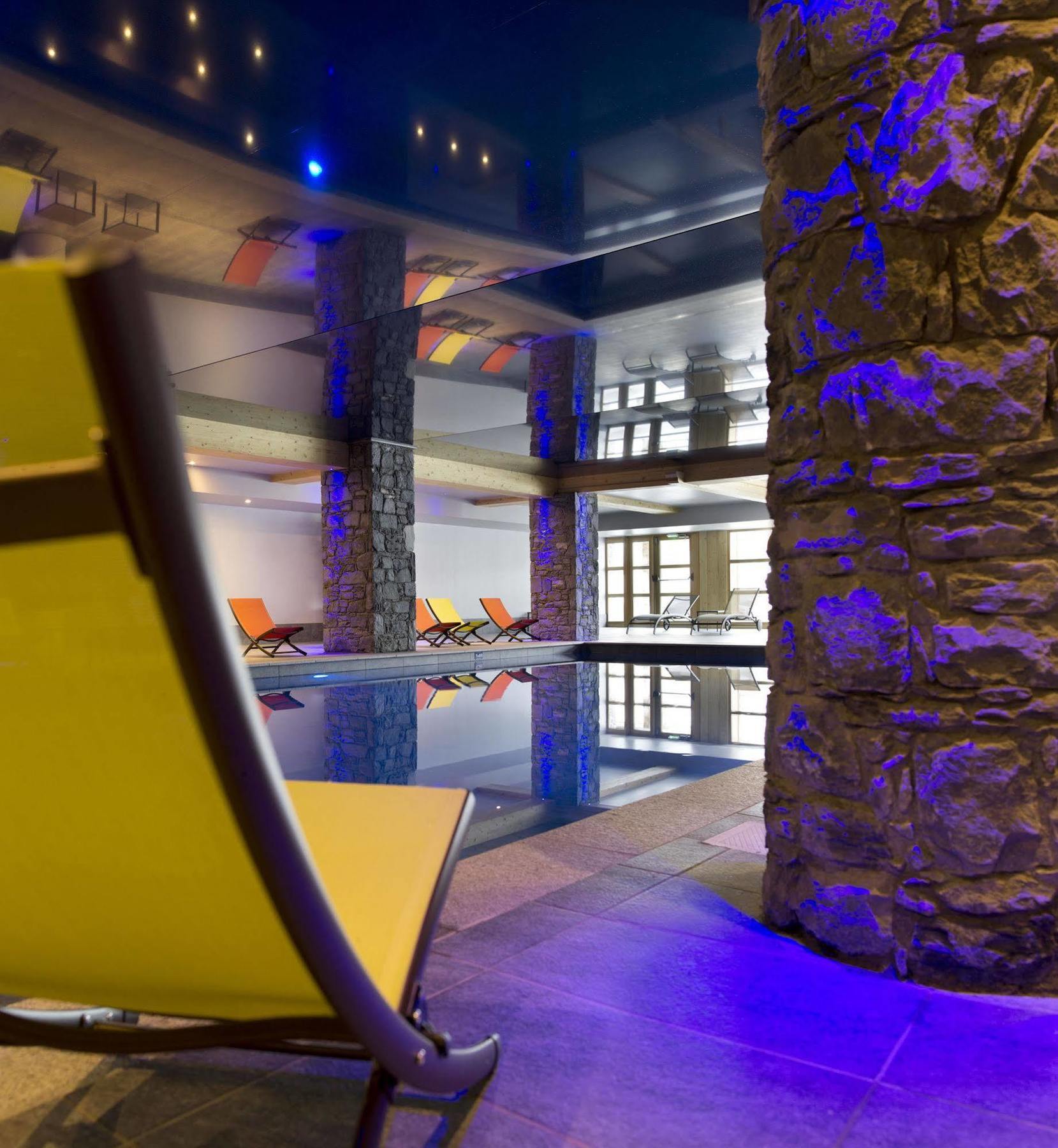 Cgh Residences & Spas Le Cristal De L'Alpe Alpe d'Huez Kültér fotó